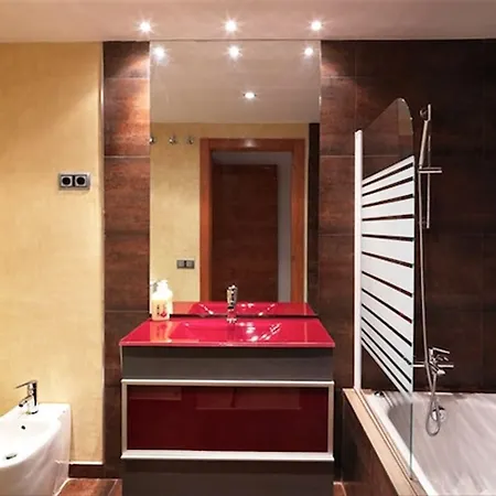 Apartman Lovely 4 Bedroom In